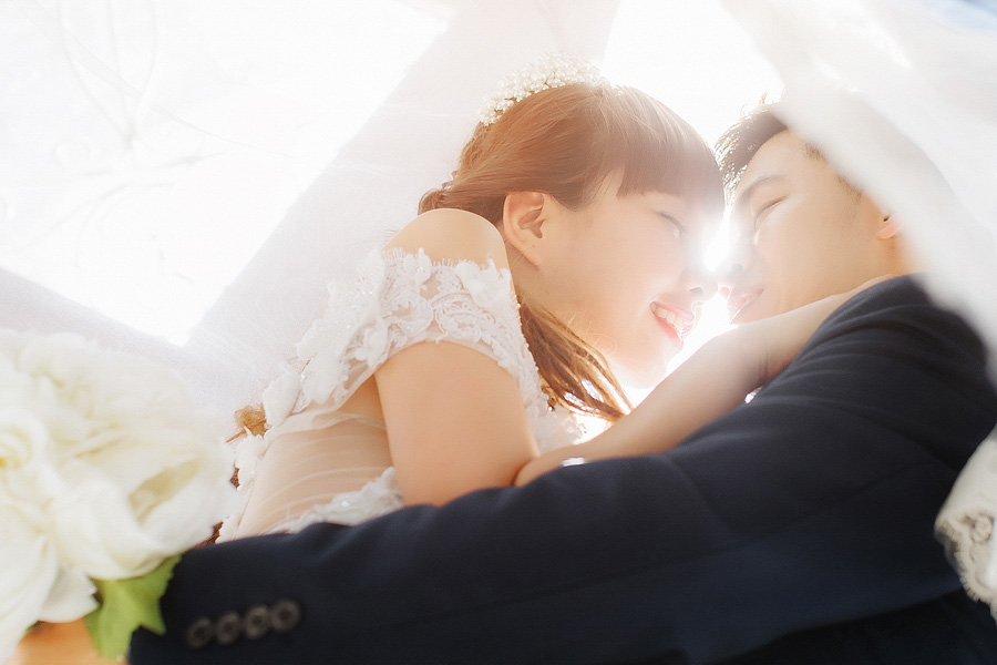 kiss